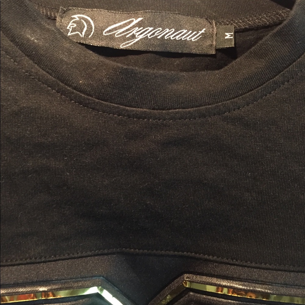 Men’s 👕 - Picture 2 of 2
